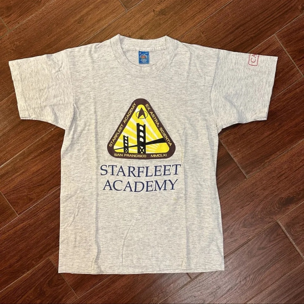 Star Trek T-Shirt TV Starfleet Academy Las Vegas Vintage 90s Movie Cadet Medium